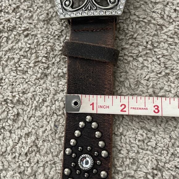 Retro Guess Leather Belt - Picture 10 of 11